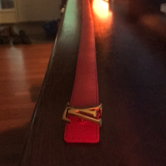Louis Vuitton belt red and brown switchable - Picture 6 of 7